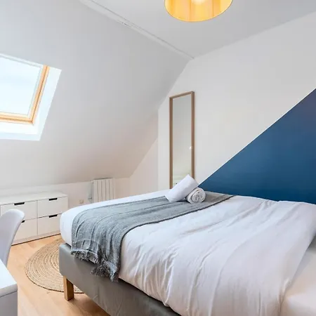 Bright 3-bedroom 2-bathroom Flat Лилль