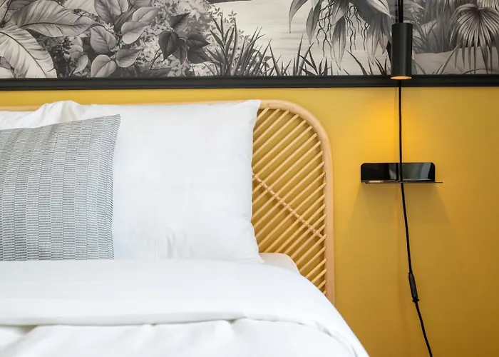 Bright 3-bedroom 2-bathroom Flat Appartement *