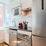 Bright 3-bedroom 2-bathroom Flat * Lille